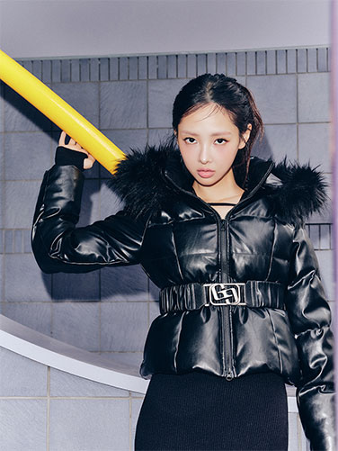 SHORT DOWN COAT