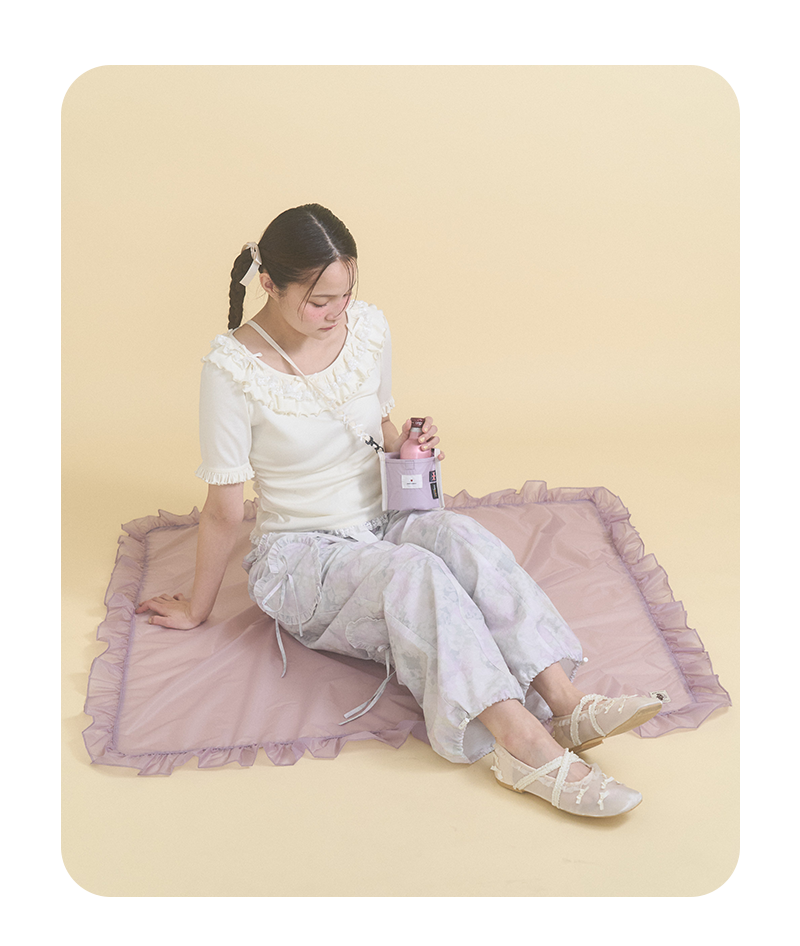 frill picnic sheet - 0