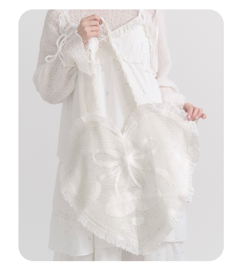 Cherry heart knit tote - 0