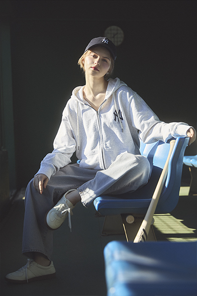 Ungrid COLLABORATION IMAGE - No.1