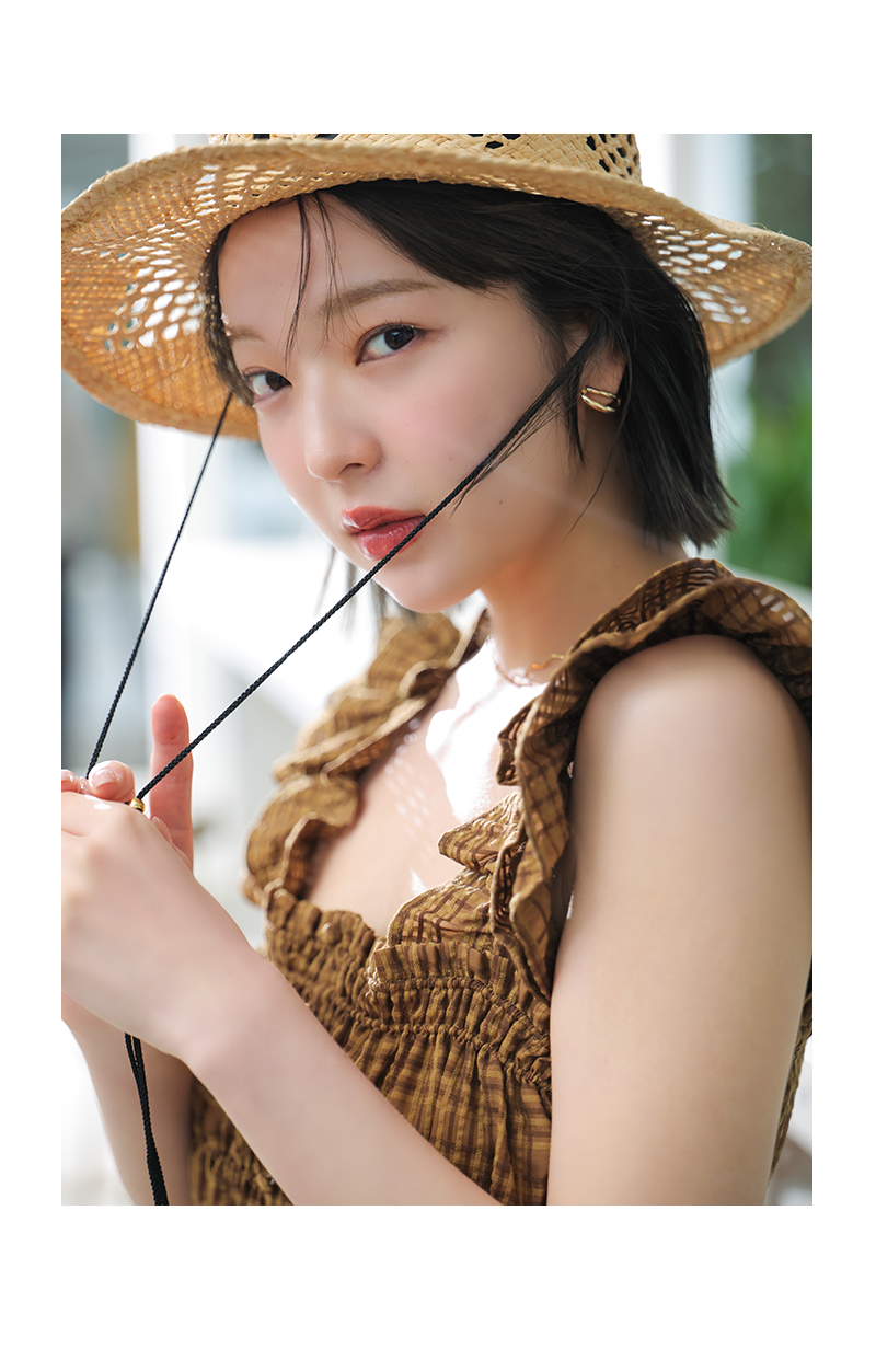 Sheer summer glow starring MEI TANAKA